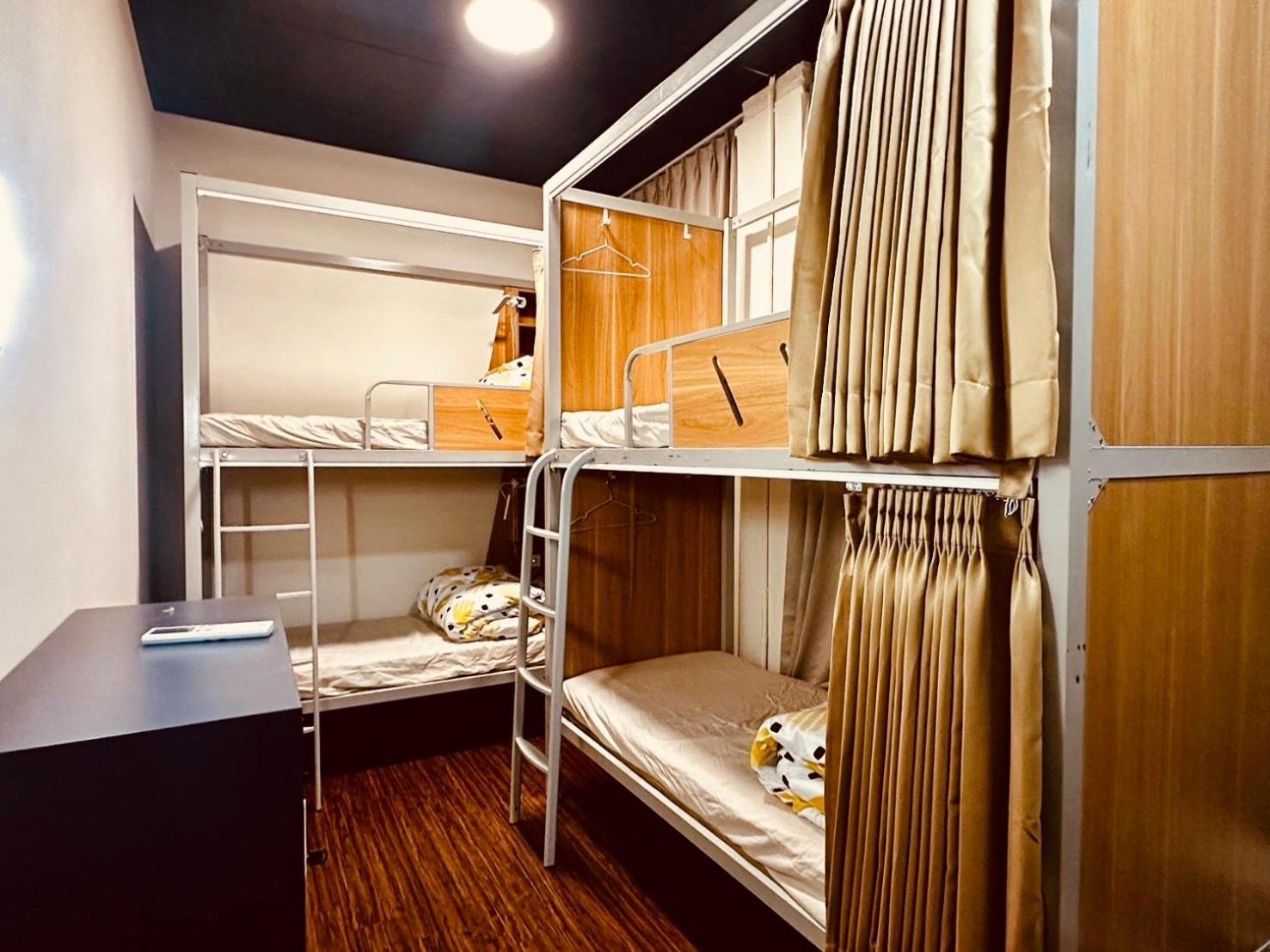 Like Hostel & Bar Lounge Гаосюн Экстерьер фото